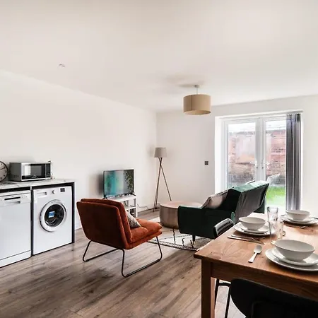 Modern 2 Bed Apartment In Waterloo Liverpool Exterior photo